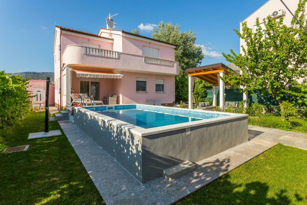 Villa Sweet Home Marija With Heated Pool Split Eksteriør billede