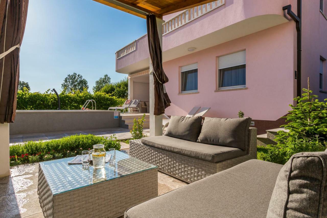 Villa Sweet Home Marija With Heated Pool Split Eksteriør billede