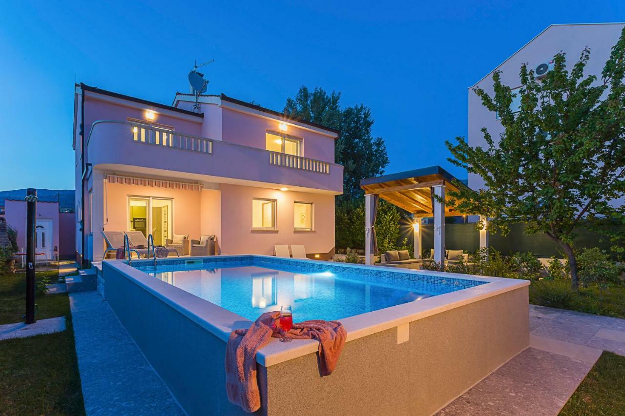 Villa Sweet Home Marija With Heated Pool Split Eksteriør billede